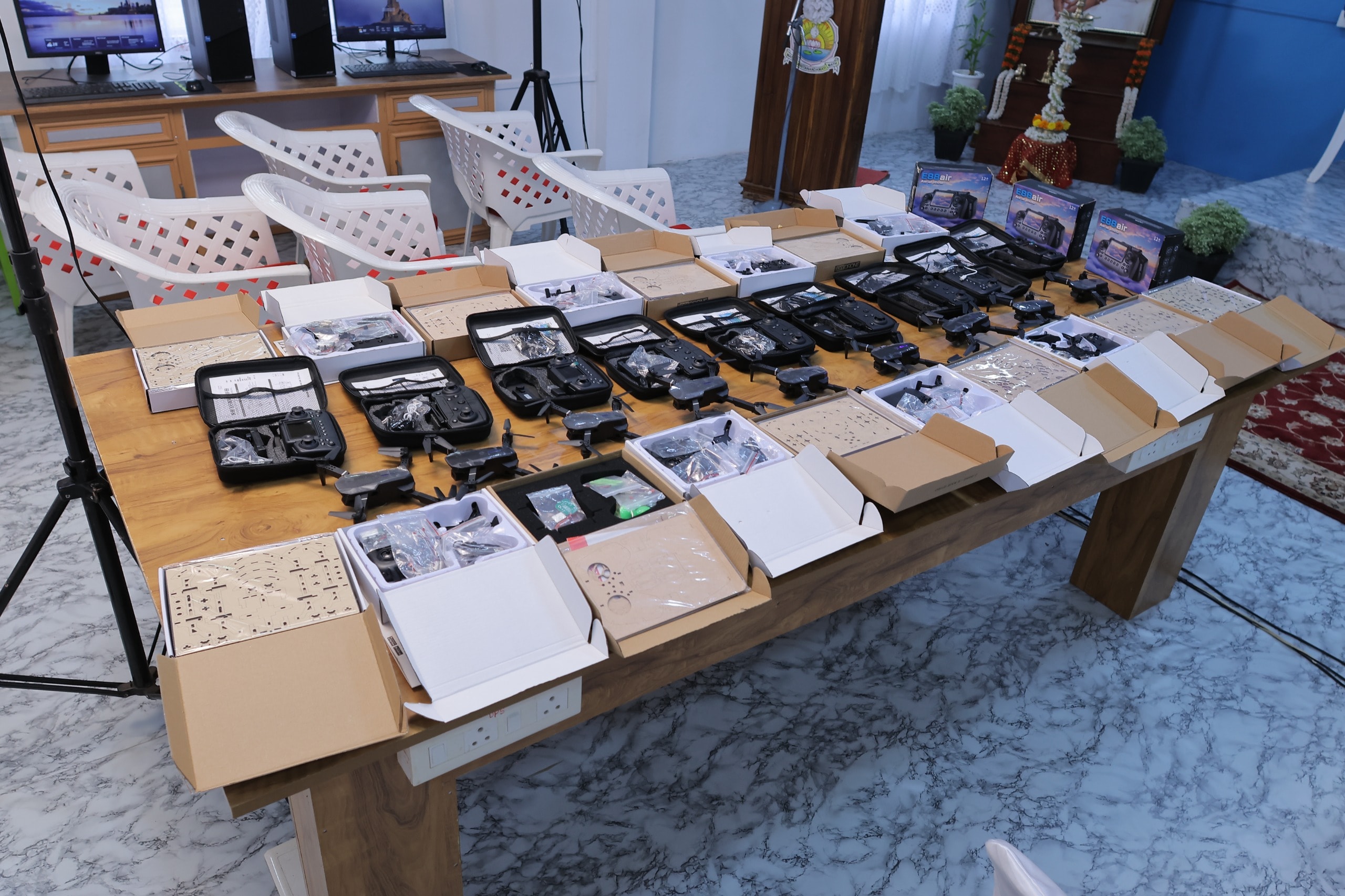 Drone technology kits in CreaSpark lab